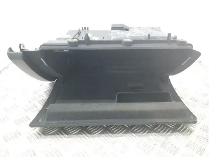Audi A4 S4 B8 8K (2007 - 2011) 8K2857035B Бардачок в сборе — фото 11