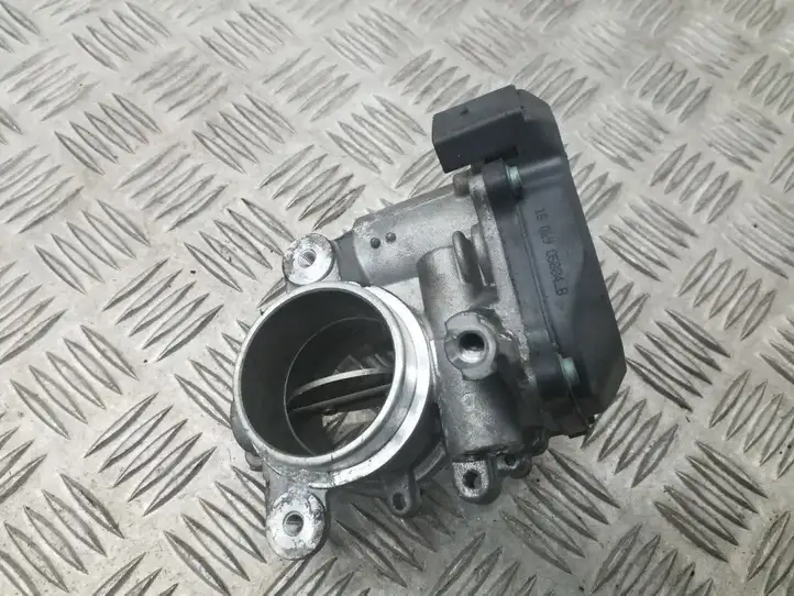 Volkswagen Golf VII (2013 - 2019) 04L128063T Дроссельная заслонка — фото 5