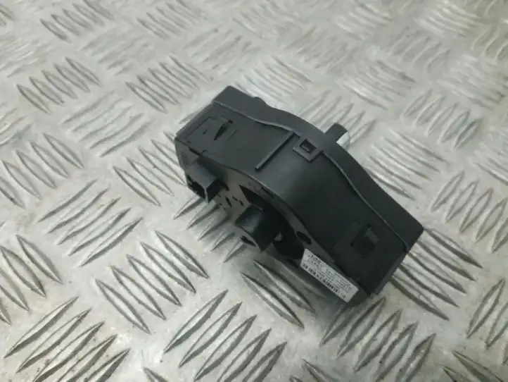 Audi A4 S4 B8 8K (2007 - 2011) 8K0941531G Включатель фонарей — фото 3