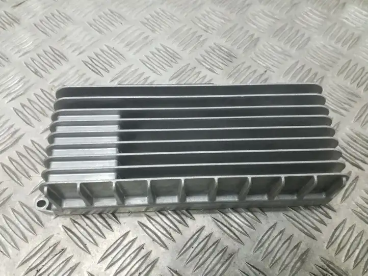 Audi A4 S4 B8 8K (2007 - 2011) 8T0035223AB Усилитель звука — фото 1