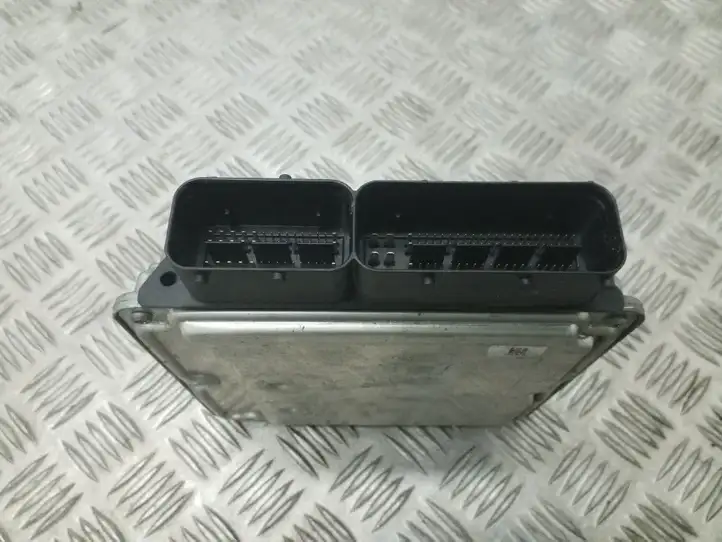 Seat Leon (5F) (2012 - 2019) 04L907309B Блок управления двигателем (ECU) — фото 4
