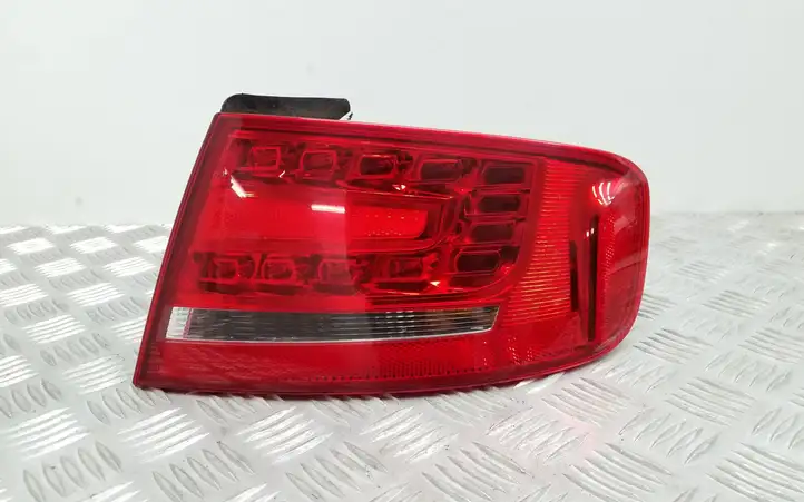 Audi A4 S4 B8 8K (2007 - 2011) 8K5945096B Задний фонарь в кузове — фото 1