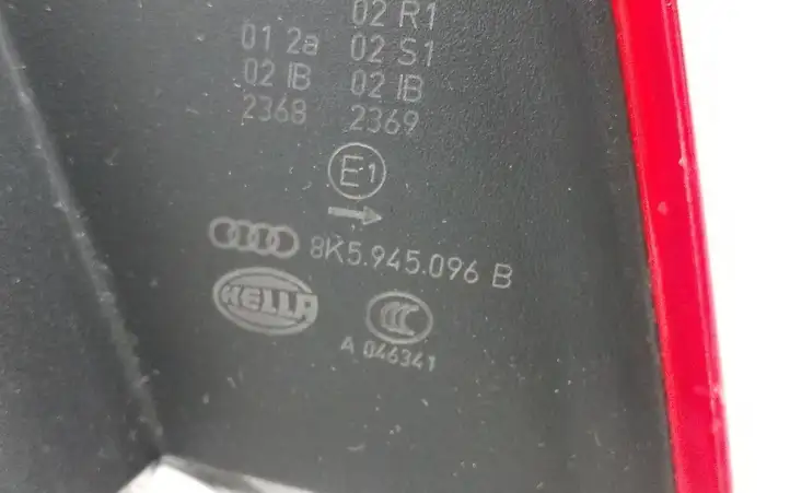 Audi A4 S4 B8 8K (2007 - 2011) 8K5945096B Задний фонарь в кузове — фото 6