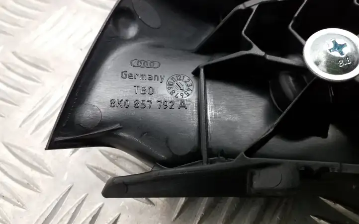 Audi A4 S4 B8 8K (2007 - 2011) 8K0857792A Прочие детали салона — фото 3