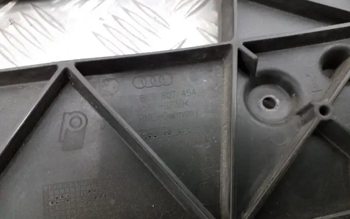 Audi A4 S4 B8 8K (2007 - 2011) 9K5807454 Кронштейн заднего бампера — фото 3