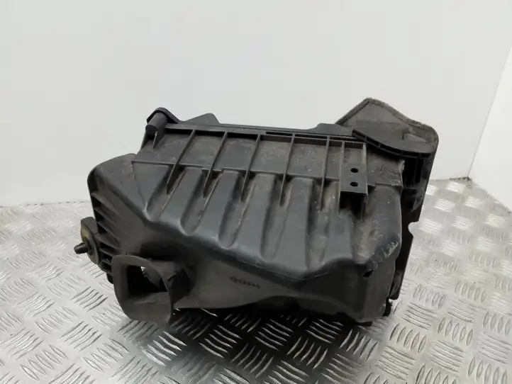 Seat Exeo (3R) (2008 - 2013) 3R0133837 Корпус воздушного фильтра — фото 5