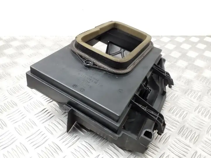 Seat Exeo (3R) (2008 - 2013) 8E1819441B Рама микрофильтра воздуха — фото 5