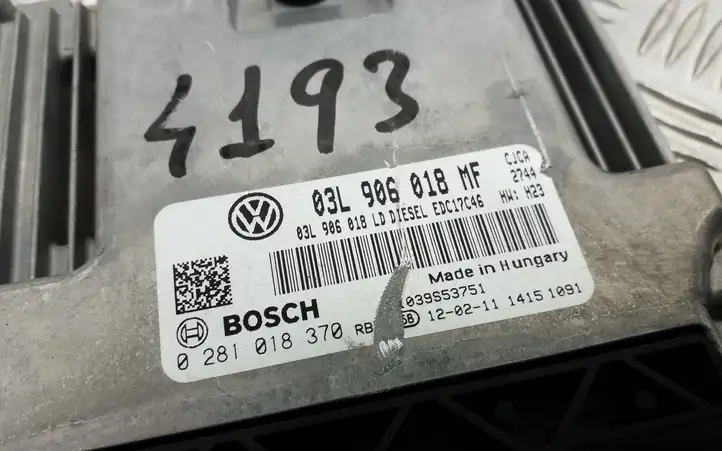 Seat Exeo (3R) (2008 - 2013) 03L906018MF Блок управления двигателем (ECU) — фото 3