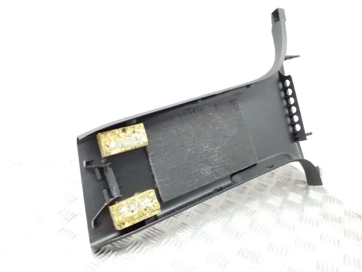 Seat Exeo (3R) (2008 - 2013) 3R0867240A Нижняя обшивка стойки B — фото 3