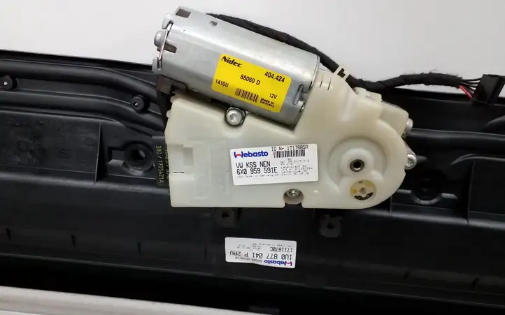 Skoda Octavia Mk2 (1Z) (2004 - 2013) 7H0877255 Комплект люка крыши — фото 4