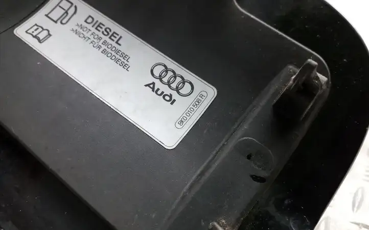 Audi A6 S6 C6 4F (2008 - 2011) 8K0010508R Крышка топливного бака — фото 4