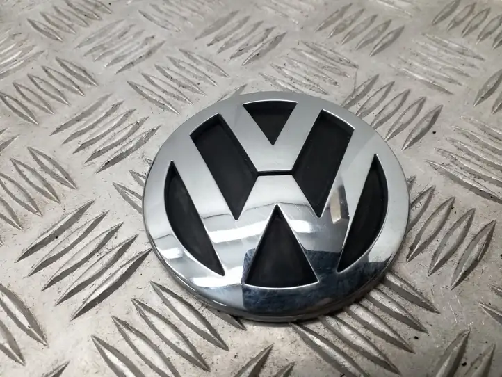 Volkswagen Jetta VI (2011 - 2018) 1K5853630 Эмблема производителя — фото 1