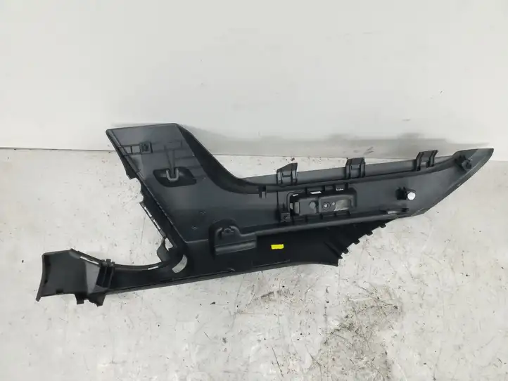 Seat Leon (5F) (2012 - 2019) 5F9867762 Держатель шторки — фото 3