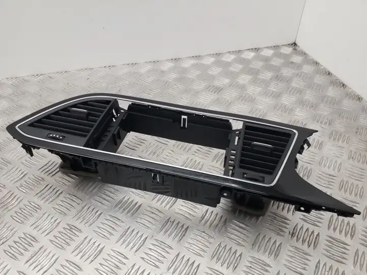 Seat Leon (5F) (2012 - 2019) 5F2819110 Центральный воздушный дефлектор — фото 7