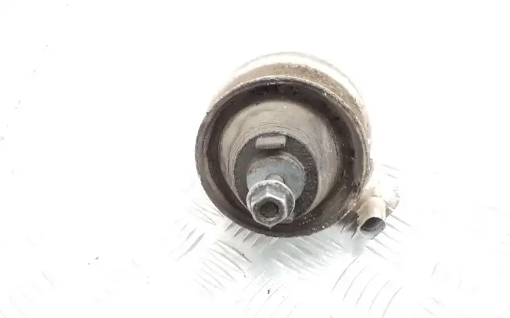 Audi A6 S6 C6 4F (2008 - 2011) 4F0199379BK Опора двигателя — фото 3