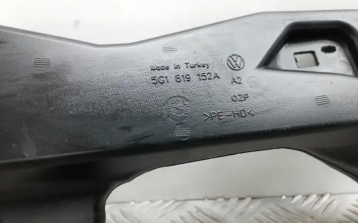 Volkswagen PASSAT B7 (2011 - 2014) 5G1819152A Воздуховоды системы отопления/климатики — фото 2
