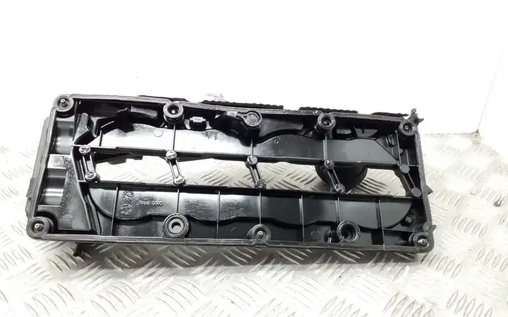 Volkswagen Tiguan (2007 - 2011) 03L103469 Крышка головки блока цилиндров — фото 4