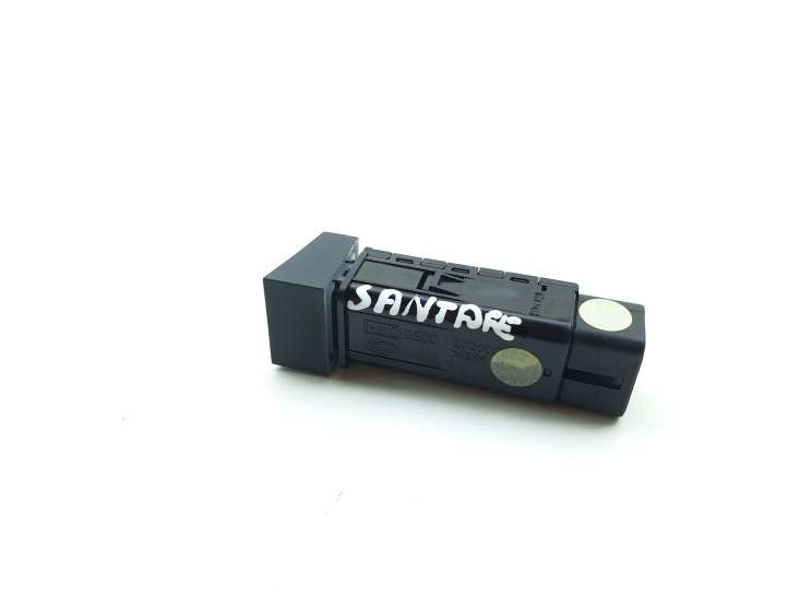Hyundai Santa Fe (2005 - 2009)  621W05010 Включатель противотуманных фар