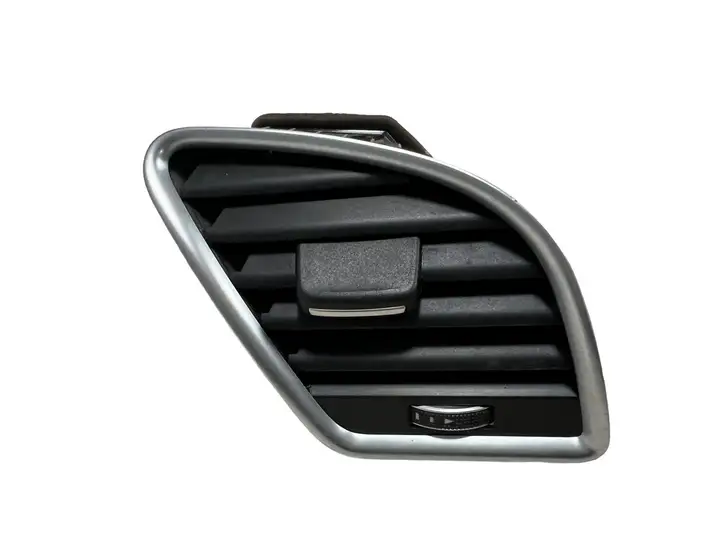 Audi A4 S4 B8 8K (2011 - 2015) 8T1820902G Боковой воздушный дефлектор — фото 6