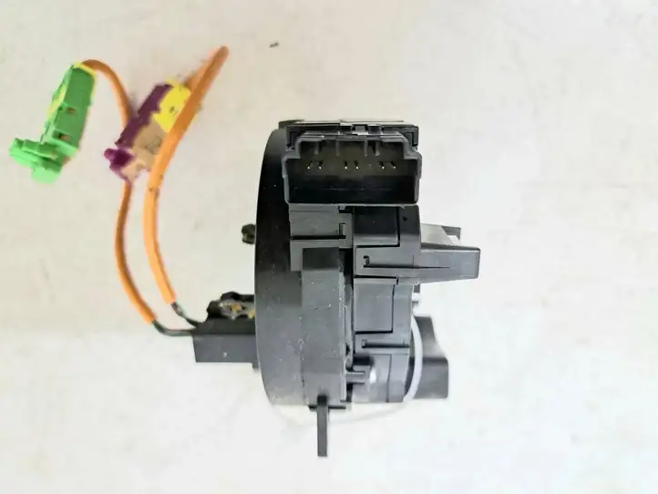 Volvo V70 (2004 - 2007) 30669744 Контактное кольцо SRS — фото 2