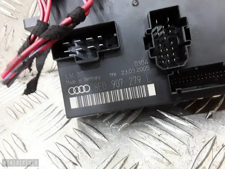 Audi A4 S4 B7 8E 8H (2004 - 2009) 8E0907279L Модуль комфорта — фото 2