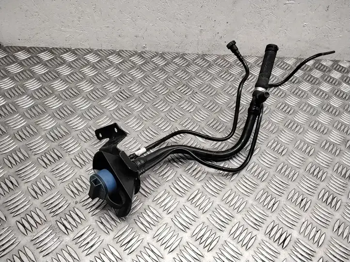 BMW X5 F15 (2013 - 2017) 7320484 Заливная трубка AdBlue — фото 2