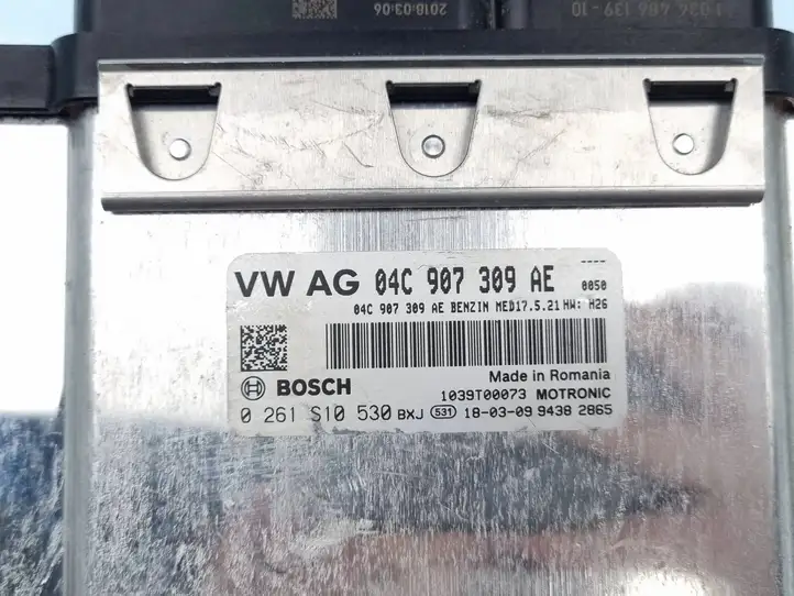 Volkswagen Golf VIII (2019 - ) 04C907309AE Блок управления двигателем (ЭБУ) — фото 4
