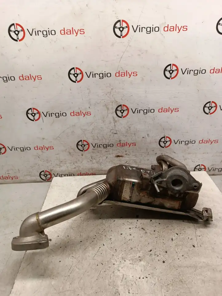 Opel Corsa D (2006 - 2010) 8973762642 Охладитель клапана EGR — фото 1