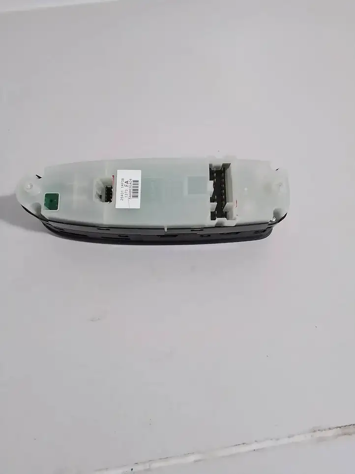 Infiniti Q70 Y51 (2013 - 2019) 1373FA Блок кнопок стеклоподъемников — фото 2