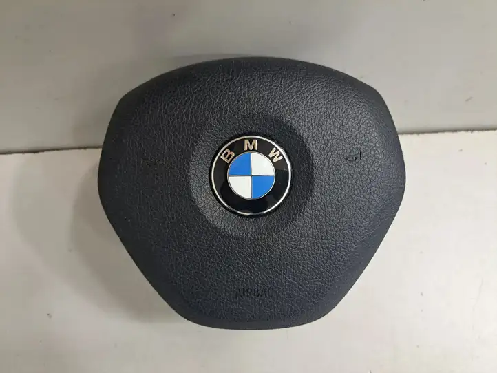 BMW 3 F30 F35 F31 (2012 - 2018) 6864497 Подушка безопасности руля — фото 1