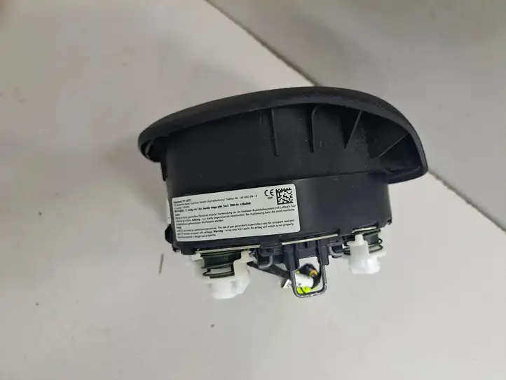 BMW 3 F30 F35 F31 (2012 - 2018) 6864497 Подушка безопасности руля — фото 3
