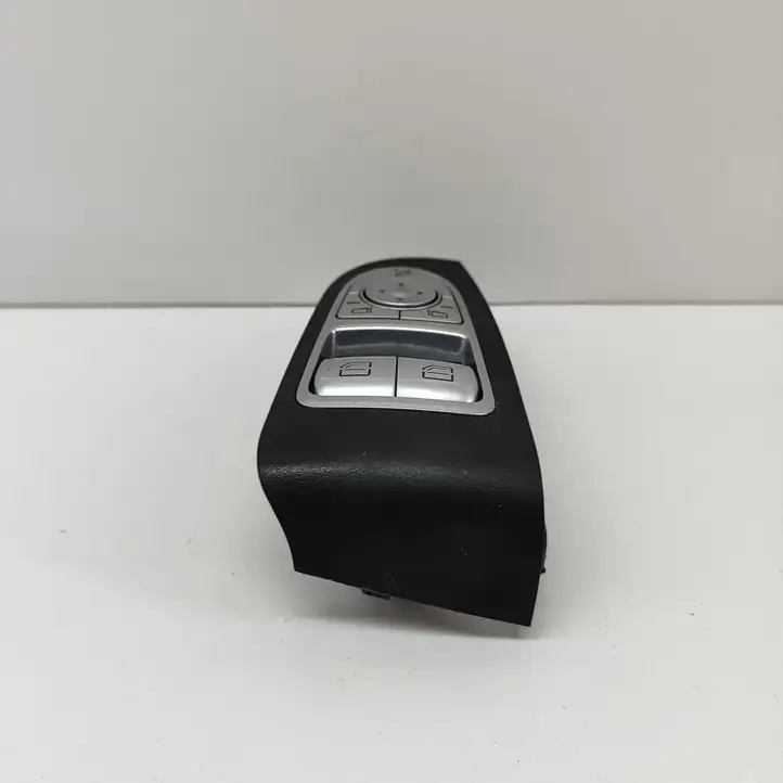Mercedes-Benz C W205 (2014 - 2021) A2059050302 Блок кнопок стеклоподъемников — фото 2