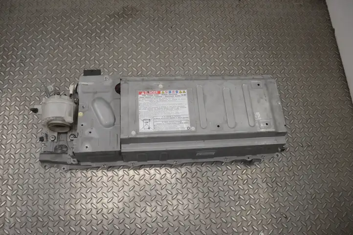 Toyota Prius (XW30) (2009 - 2015) G928076010 Аккумулятор гибридного / электрического автомобиля — фото 5