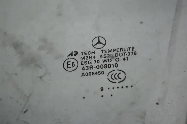 Mercedes-Benz GL X164 (2006 - 2012) 43R008010 Стекло передней двери — фото 3