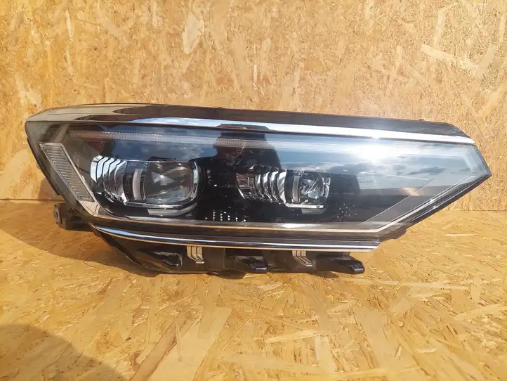 Volkswagen PASSAT B8 (2015 - ) 3G1941082T Передняя фара — фото 1