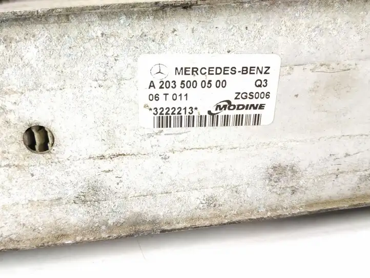 Mercedes-Benz C W203 (2000 - 2007) Интеркулер — фото 8
