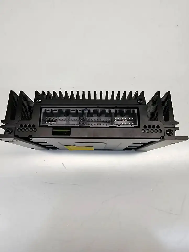 Hyundai i40 (2011 - ) 963703Z101 Усилитель звука — фото 3