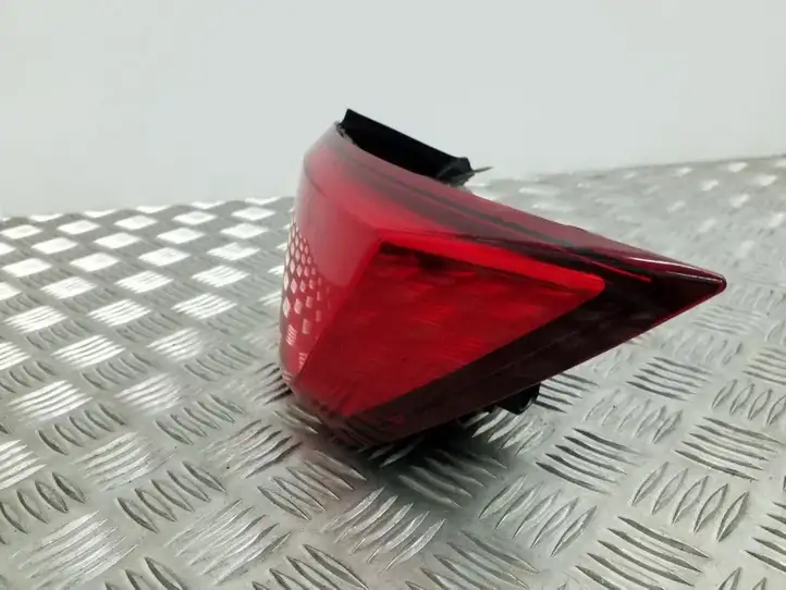 Seat Leon (5F) (2012 - 2019) 5F9945096 Задний фонарь в кузове — фото 2