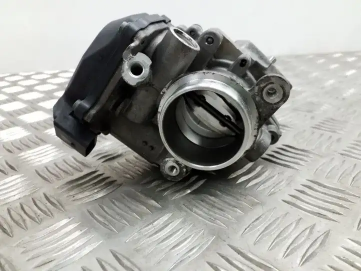 Seat Leon (5F) (2012 - 2019) 04L128063P Дроссельная заслонка — фото 5