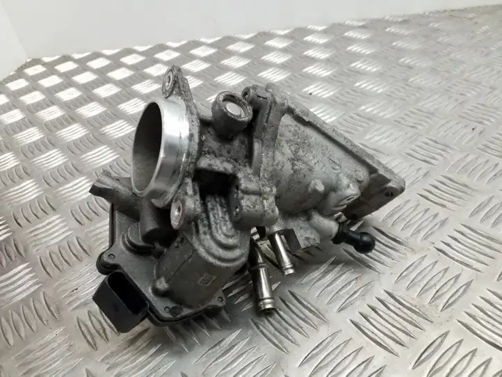 Seat Leon (5F) (2012 - 2019) 04L128063P Дроссельная заслонка — фото 6