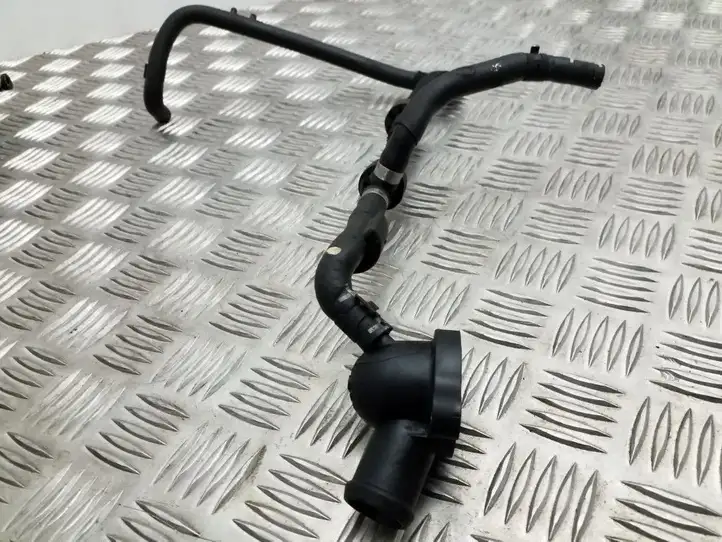 Seat Leon (5F) (2012 - 2019) 04L121131J Шланги системы охлаждения — фото 2