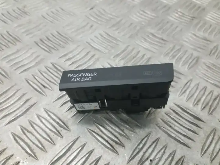 Seat Leon (5F) (2012 - 2019) 5F0919234A Включатель надувной подушки для пассажира — фото 1