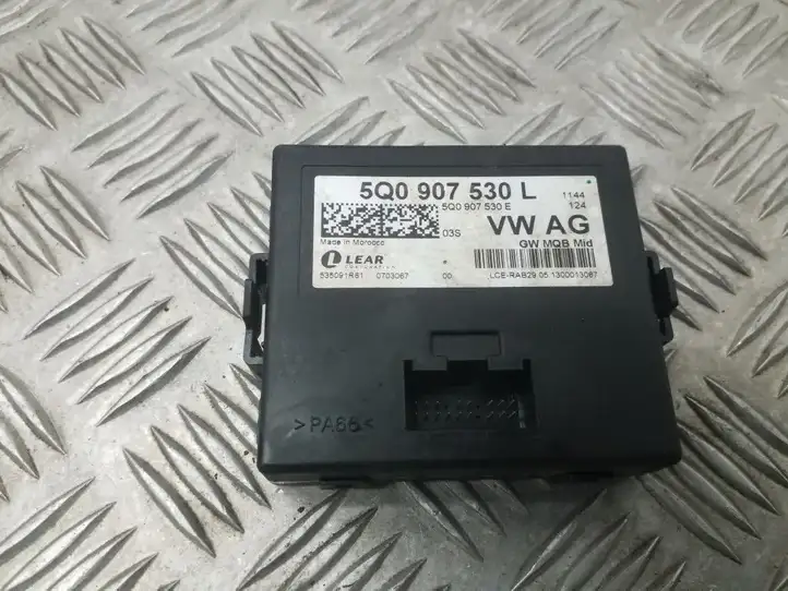 Seat Leon (5F) (2012 - 2019) 5Q0907530L Прочие блоки управления — фото 1