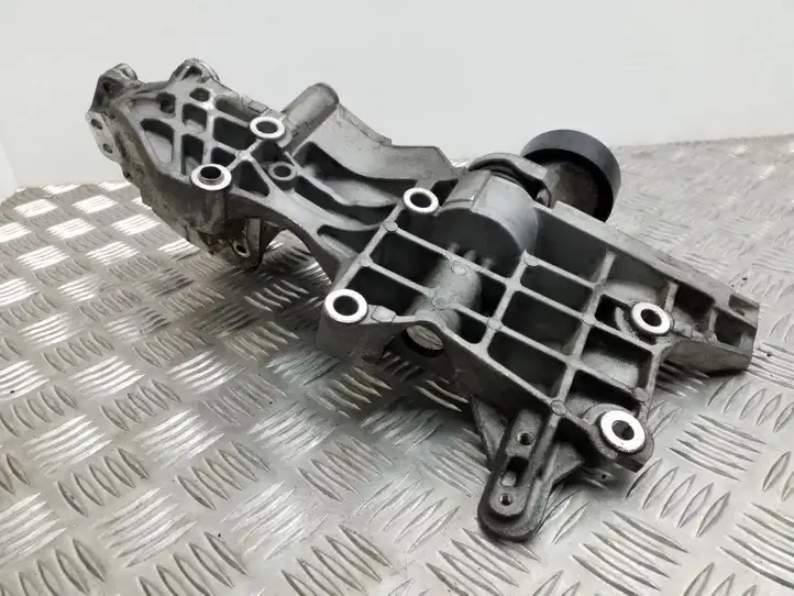 Seat Leon (1P) (2005 - 2012) 03L903143Q Кронштейн топливного насоса — фото 2