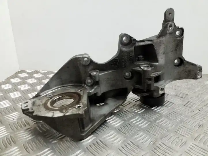 Seat Leon (1P) (2005 - 2012) 03L903143Q Кронштейн топливного насоса — фото 4