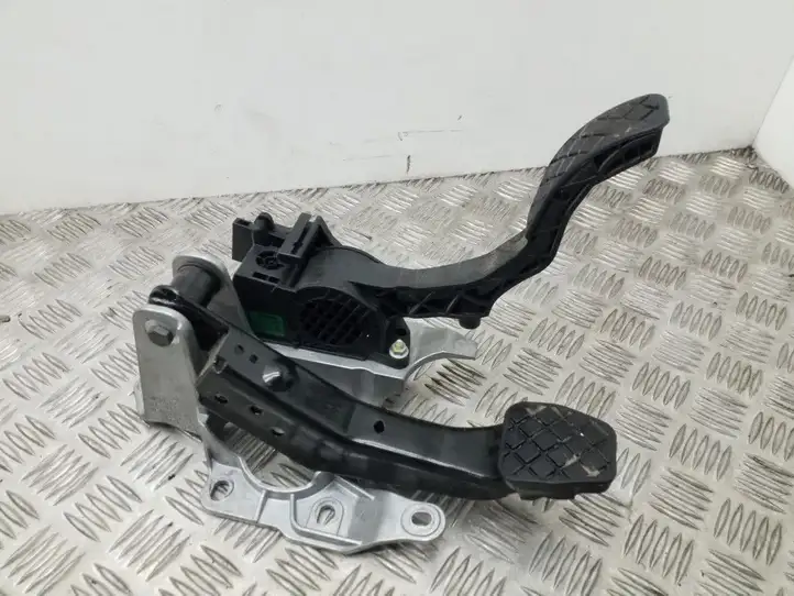 Seat Ibiza IV (6J,6P) (2008 - 2017) 6R2721117 Педаль акселератора — фото 2