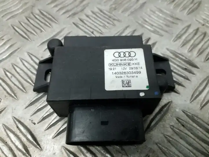 Audi A6 C7 (2011 - 2014) 4G0906093H Блок управления топливным насосом — фото 1