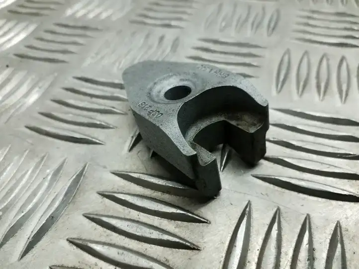 Seat Ibiza IV (6J,6P) (2008 - 2017) 03P216 Держатель форсунки — фото 2