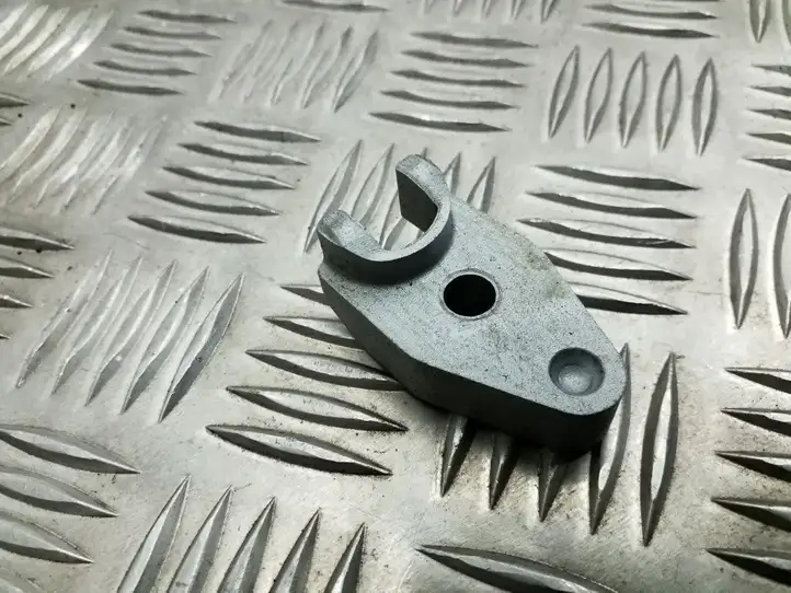 Seat Ibiza IV (6J,6P) (2008 - 2017) 03P216 Держатель форсунки — фото 3