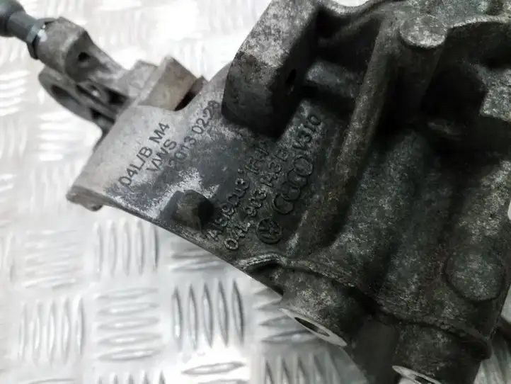 Audi A6 C7 (2011 - 2014) 04L903143B Кронштейн топливного насоса — фото 3